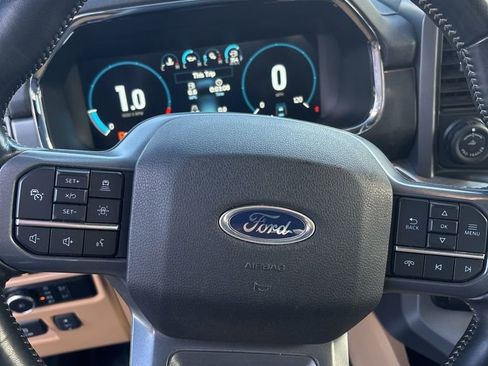 Used 2023 Ford F150 Lariat image 11
