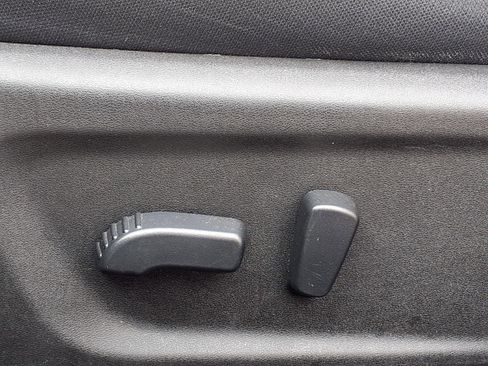 Used 2024 Nissan Altima 2.5 SV image 4