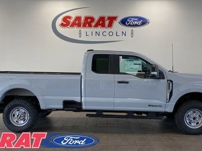 New 2025 Ford F250 XL w/ XL Off-Road Package