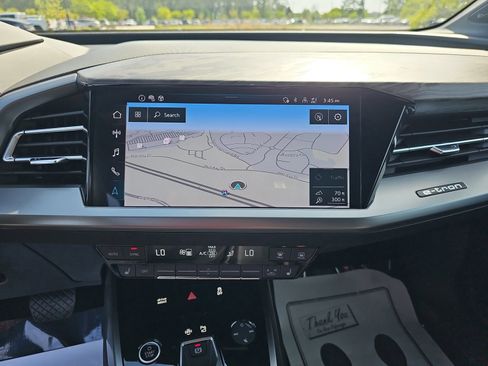 Used 2023 Audi Q4 e-tron Premium Plus w/ Premium Plus image 23