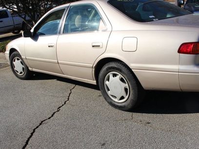 Used 2000 Toyota Camry LE