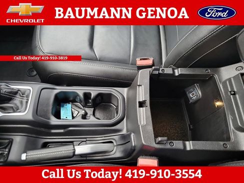 Used 2022 Jeep Wrangler Unlimited Sahara w/ Cold Weather Group image 19