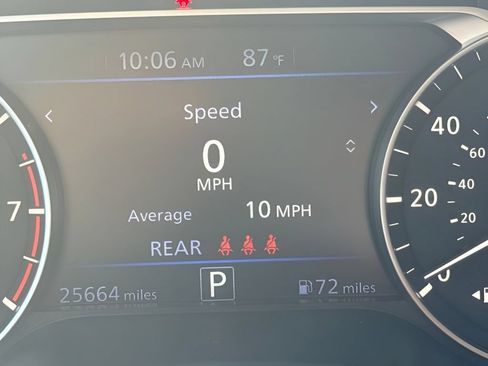Used 2025 Nissan Altima 2.5 SR FWD image 15