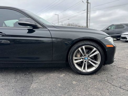 Used 2013 BMW 335i xDrive Sedan AWD/4WD image 12