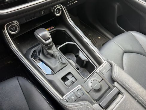 Used 2025 Toyota Grand Highlander FWD image 34