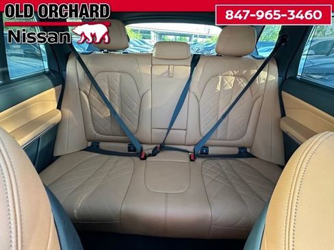 Used 2023 BMW X5 xDrive40i w/ Premium Essential Package AWD/4WD image 12