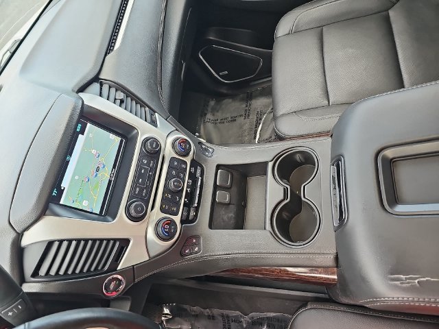 Used 2020 GMC Yukon SLT w/ Open Road Package AWD/4WD image 29