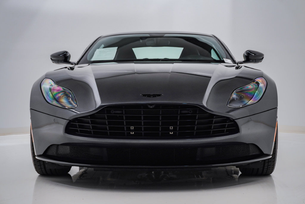Used 2021 Aston Martin DB11 Coupe RWD image 5