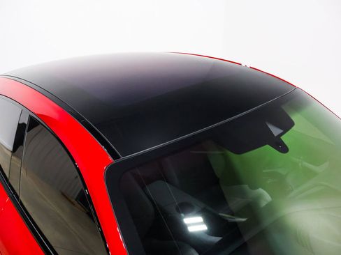 Used 2020 Porsche Taycan image 79