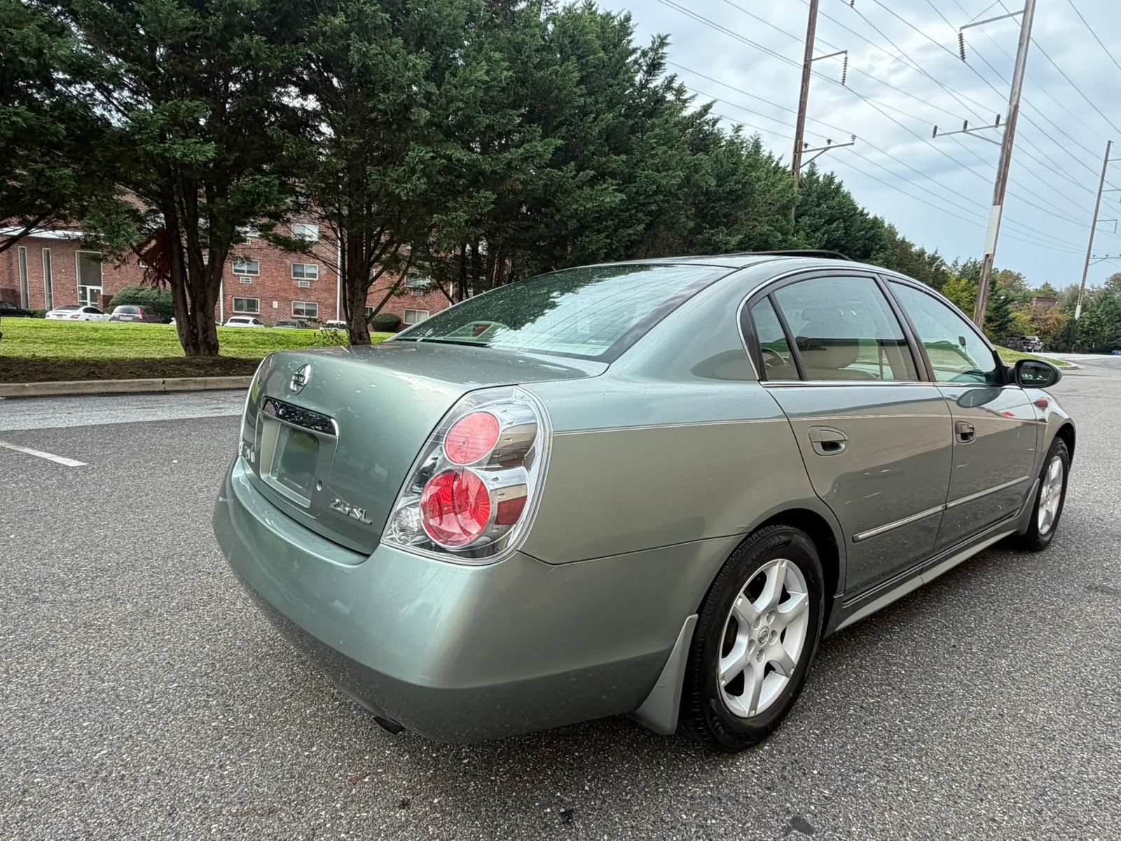 Used 2005 Nissan Altima 2.5 SL w/ (G02) SL Pkg FWD image 7