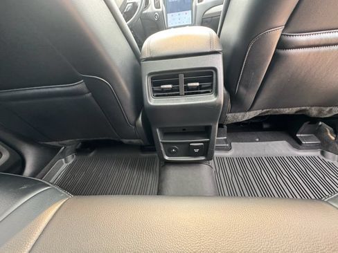 Certified 2023 Ford Edge SEL w/ Convenience Package AWD/4WD image 29