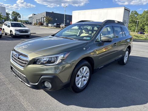 Used 2019 Subaru Outback 2.5i Premium AWD/4WD image 25