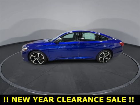 Used 2022 Honda Accord Sport image 5