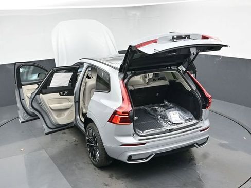 New 2026 Volvo XC60 T8 Ultra w/ Protection Package Premier image 51