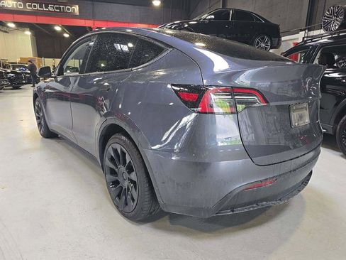 Used 2021 Tesla Model Y Long Range AWD/4WD image 4