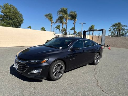 Used 2023 Chevrolet Malibu LT FWD image 4