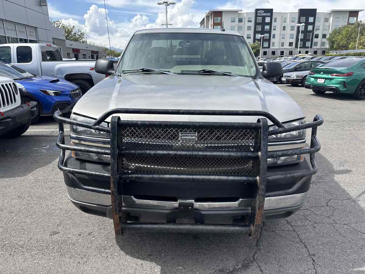 Used 2003 Chevrolet Silverado 2500 LT AWD/4WD image 3