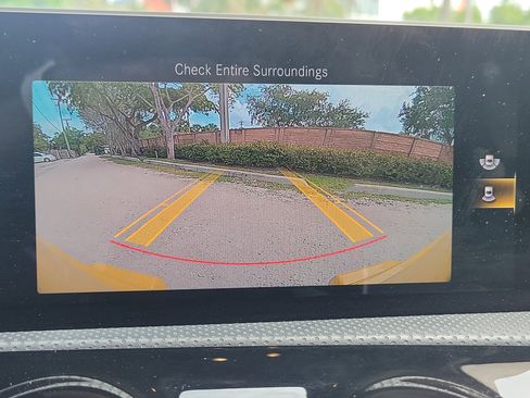 Used 2020 Mercedes-Benz CLA 250 image 29