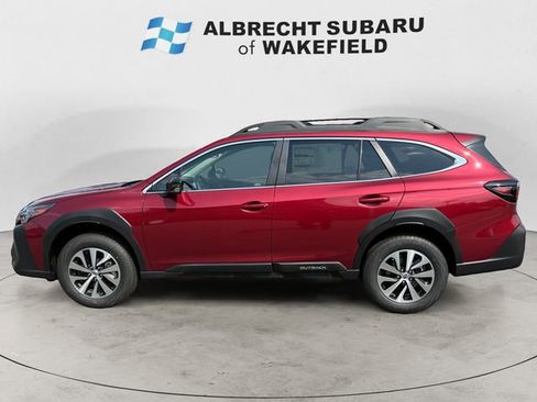 Certified 2025 Subaru Outback Premium AWD/4WD image 2