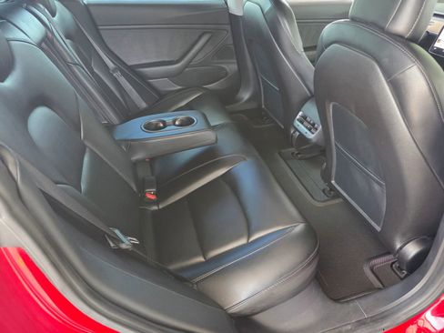 Used 2018 Tesla Model 3 Long Range image 30