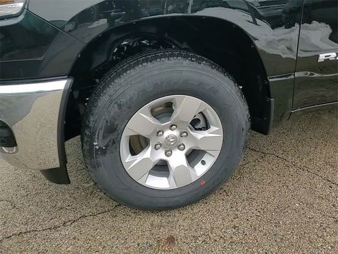 New 2026 RAM 1500 Big Horn w/ Trailer Tow Group image 18