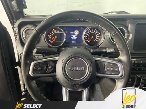Used 2022 Jeep Gladiator Overland w/ Popular Equipment Package AWD/4WD image 13