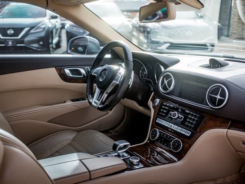 Used 2013 Mercedes-Benz SL 63 AMG image 34