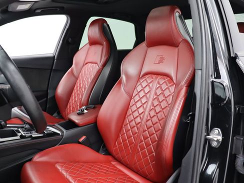 Used 2021 Audi S4 Premium Plus w/ Premium Plus Package image 13