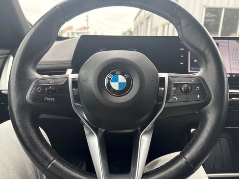 Used 2025 BMW X1 xDrive28i AWD/4WD image 20