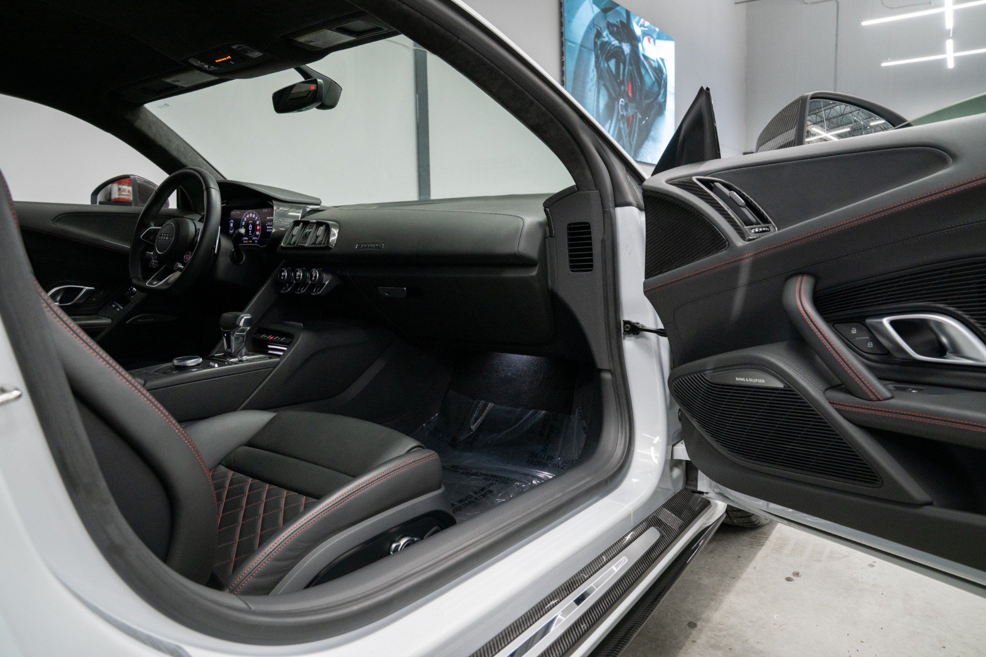 Used 2020 Audi R8 V10 performance AWD/4WD image 32