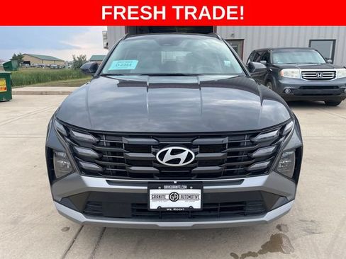 Used 2025 Hyundai Tucson SEL FWD image 8