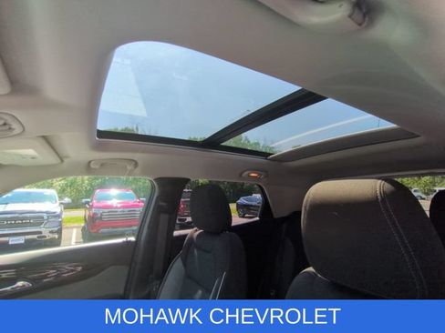 Used 2024 Chevrolet TrailBlazer LT w/ Convenience Package AWD/4WD image 19