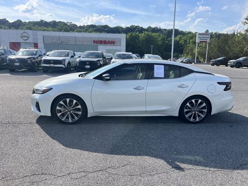 Used 2022 Nissan Maxima Platinum w/ Sport Mat Group FWD image 5