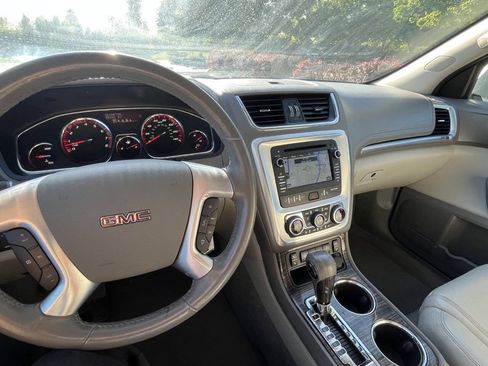 Used 2016 GMC Acadia SLT AWD/4WD image 11