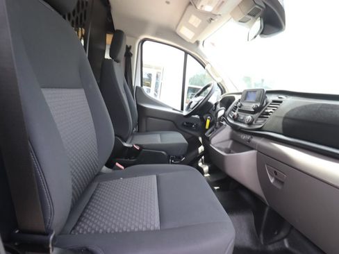 Used 2025 Ford Transit 250 Low Roof w/ Exterior Upgrade Package RWD image 9