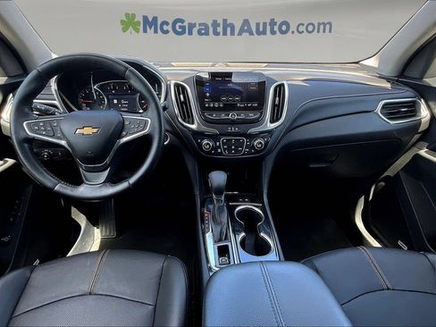 Used 2022 Chevrolet Equinox Premier AWD/4WD image 9