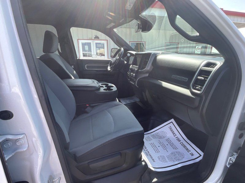 Used 2021 RAM 3500 Big Horn w/ Level 1 Equipment Group AWD/4WD image 10