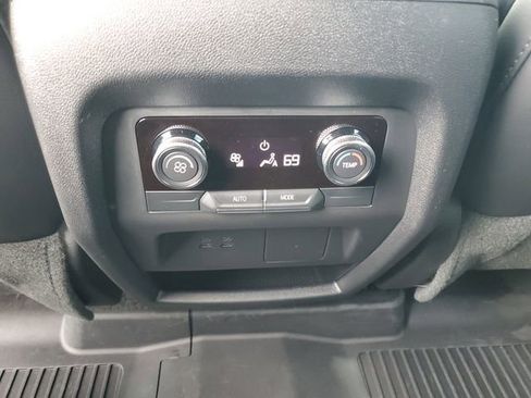 Used 2026 Buick Enclave Sport Touring w/ LPO, Floor Liner Package FWD image 25