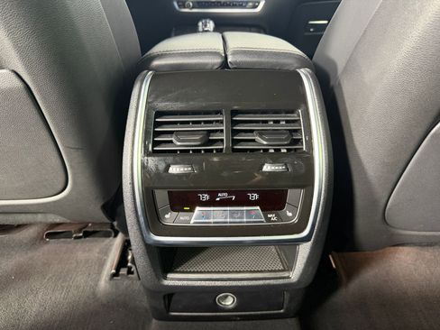 Used 2022 BMW X5 sDrive40i w/ M Sport Package image 31