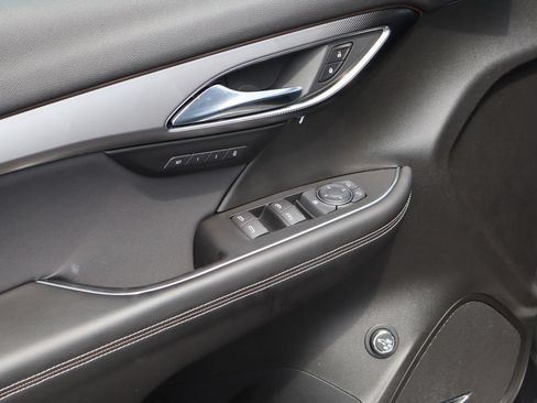 Certified 2025 Buick Envision Sport Touring AWD/4WD image 20