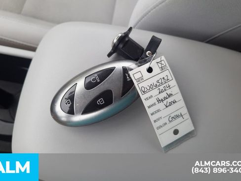 Used 2024 Hyundai Kona SEL FWD image 16