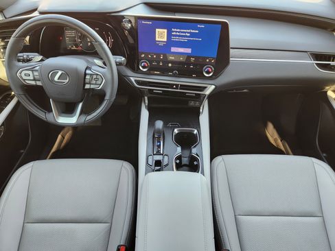 Used 2024 Lexus RX 350 Premium image 31