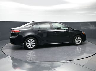 Used 2024 Toyota Corolla LE video 2