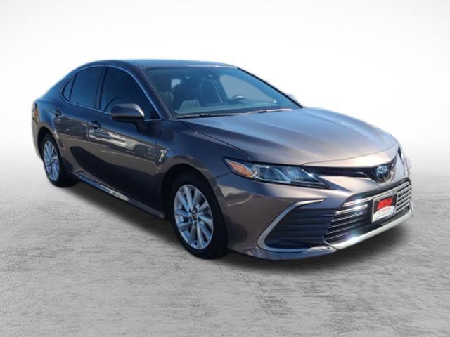 Certified 2024 Toyota Camry LE FWD image 3