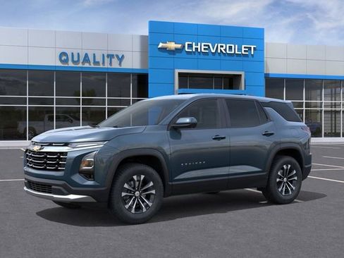 New 2026 Chevrolet Equinox LT w/ Convenience Package II image 2