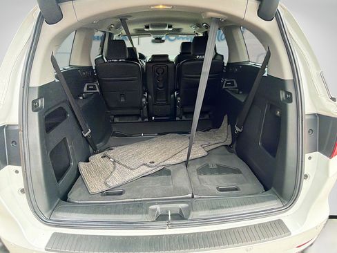 Certified 2024 Honda Odyssey Touring image 26