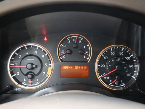 Used 2011 Nissan Armada Platinum w/ 2nd Row Captain Seat Pkg image 14