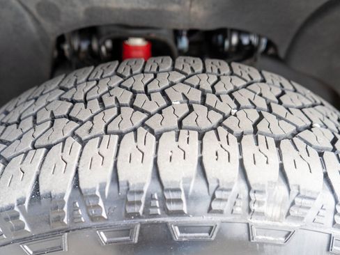 Used 2024 GMC Sierra 2500 Denali Ultimate image 38