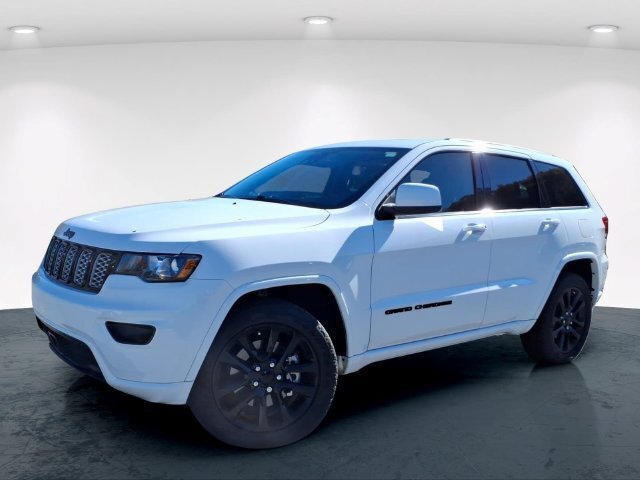Used 2021 Jeep Grand Cherokee Laredo X AWD/4WD image 2