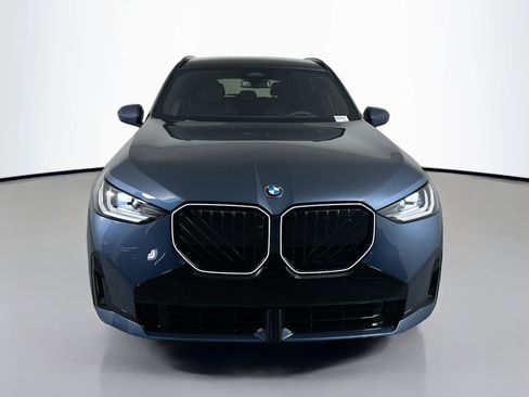New 2026 BMW X3 xDrive30 w/ Premium Package image 2